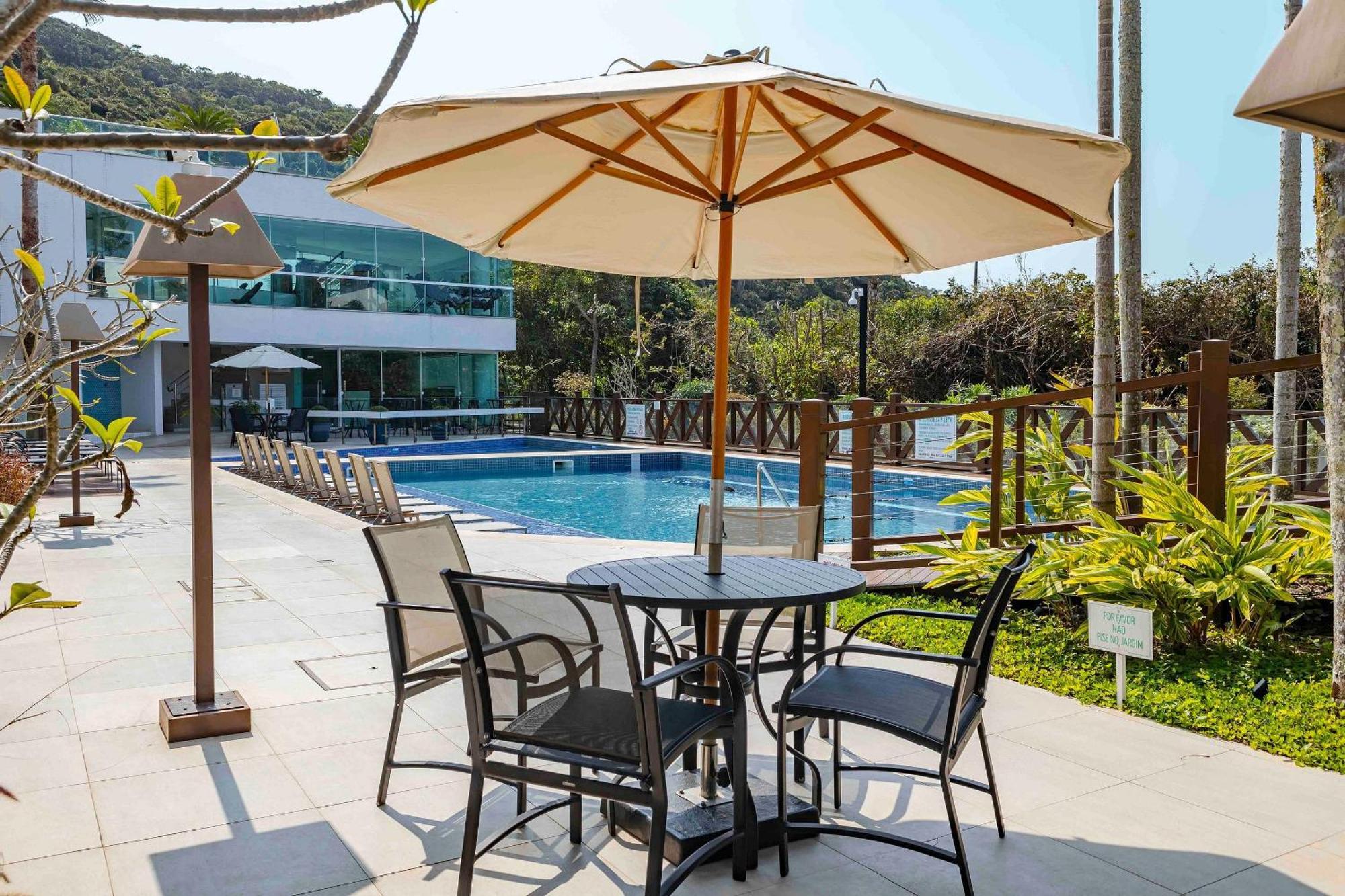 Varandas Do Atlantico - Confortavel Apto Em Condominio Pe Na Areia Bombinhas Exterior foto